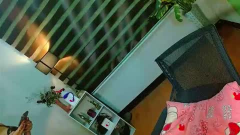 miss yasii online show from April 20, 2026, 3:59 pm