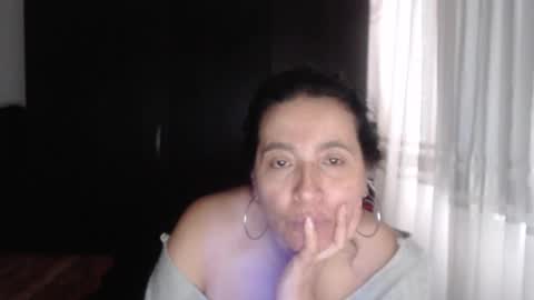 yasmin_love85 online show from December 2, 2024, 5:15 pm