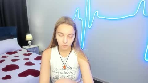 Yasmina online show from September 9, 2025, 12:48 pm