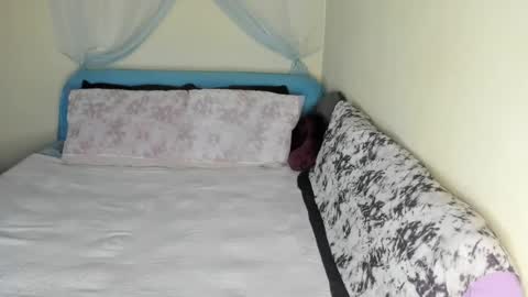 Snapshot of yasminayazzie chatting on June 4, 2026, 7:31 pm Yasmina online show from June 4, 2026, 7:31 pm