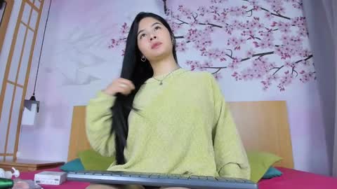 Yasminn Scott online show from January 16, 2025, 12:53 pm