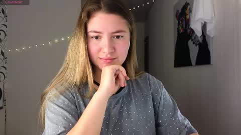 Yasyaa  online show from January 5, 2025, 2:17 am