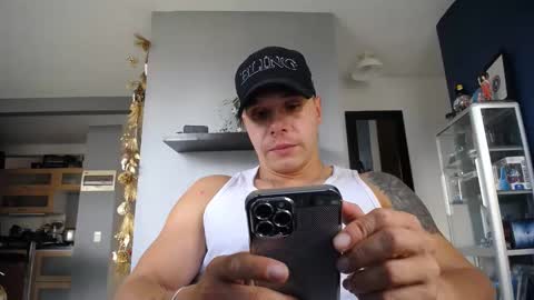 yahto online show from December 5, 2024, 8:55 pm