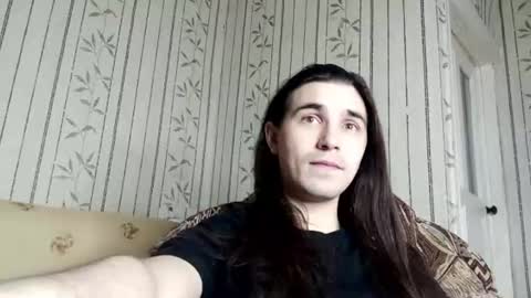 Snapshot of yatocka chatting on July 8, 2026, 3:44 am Sven online show from July 8, 2026, 3:44 am