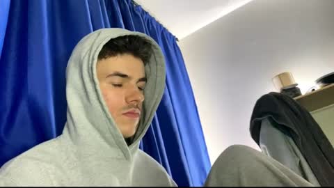 yayay333 online show from March 6, 2026, 11:45 pm