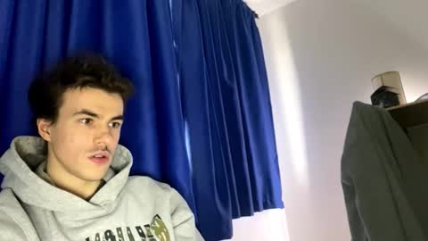 yayay333 online show from March 27, 2026, 2:17 pm