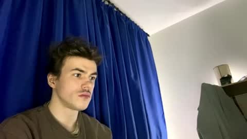 yayay333 online show from April 20, 2026, 2:36 am