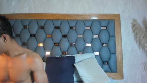 yayi derek  online show from October 18, 2025, 11:33 am