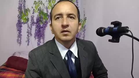 Hazzan online show from September 18, 2025, 4:09 pm