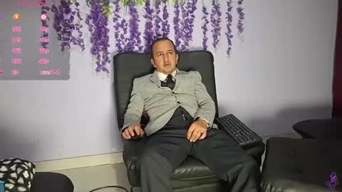 Snapshot of yazfore chatting on June 5, 2026, 2:18 am Hazzan online show from June 5, 2026, 2:18 am
