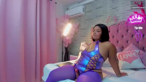  YazminJenner  online show from February 12, 2026, 5:46 am