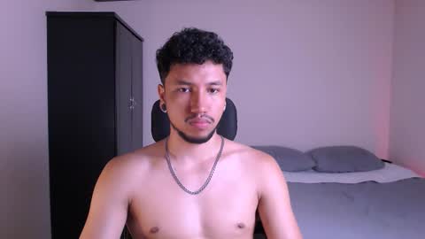 yeff online show from September 28, 2025, 3:45 am