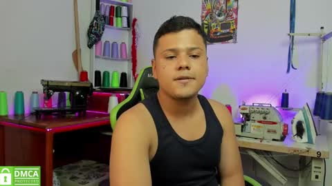 Snapshot of yeiko_44 chatting on February 5, 2025, 1:26 am Yeiko online show from February 5, 2025, 1:26 am