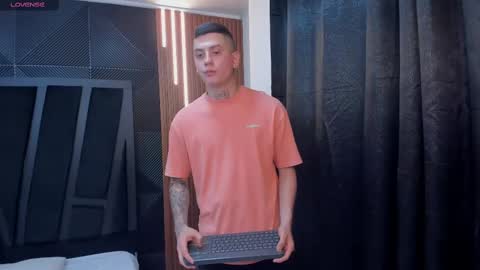 YEIKO ROMERO online show from March 7, 2025, 5:28 pm