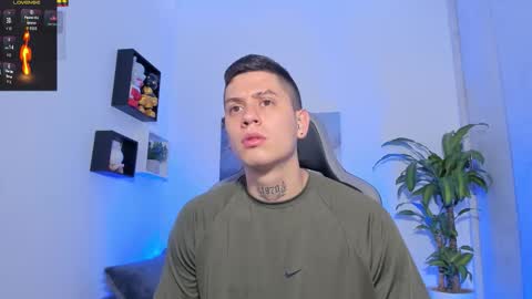 YEIKO ROMERO online show from September 8, 2025, 6:51 pm