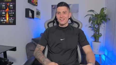 YEIKO ROMERO online show from September 11, 2025, 5:57 pm