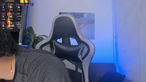 YEIKO ROMERO online show from November 14, 2025, 8:40 pm