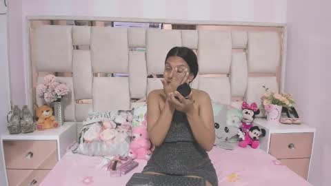 Yeins online show from December 2, 2025, 11:15 am