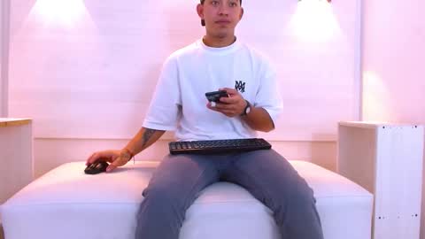 Yeison online show from November 13, 2025, 11:20 am