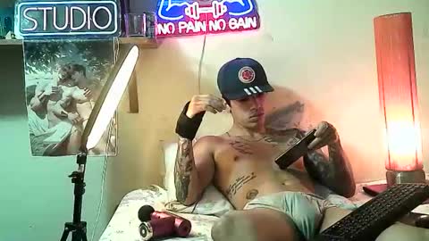 Snapshot of yeisoncastellanos1999 chatting on February 17, 2026, 9:10 pm yeisoncastellanos1999 online show from February 17, 2026, 9:10 pm