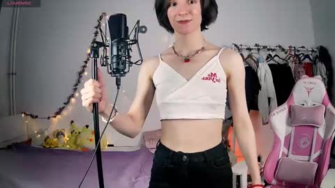 Liya online show from March 7, 2025, 4:22 pm