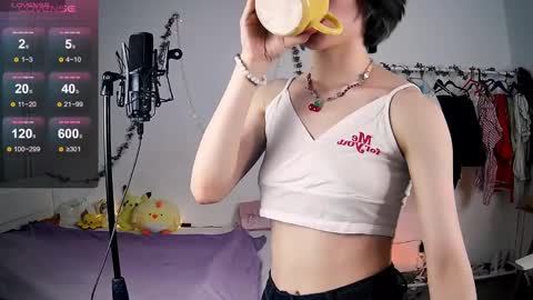 Liya online show from March 7, 2025, 7:27 pm