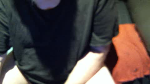 Snapshot of yellowsnakes chatting on October 3, 2025, 12:35 pm . y e l l o w s n a k e s . online show from October 3, 2025, 12:35 pm