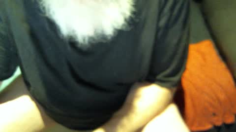 Snapshot of yellowsnakes chatting on October 4, 2025, 5:05 am . y e l l o w s n a k e s . online show from October 4, 2025, 5:05 am