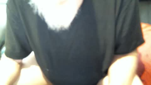 Snapshot of yellowsnakes chatting on November 11, 2025, 10:43 pm . y e l l o w s n a k e s . online show from November 11, 2025, 10:43 pm