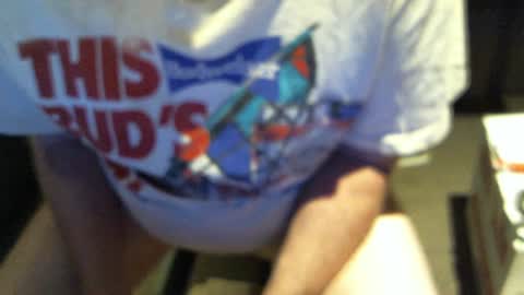 Snapshot of yellowsnakes chatting on July 5, 2026, 8:43 am . y e l l o w s n a k e s . online show from July 5, 2026, 8:43 am