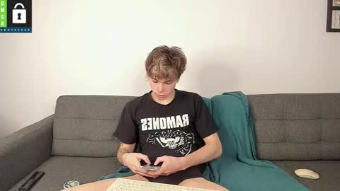 Snapshot of yen2025 chatting on December 20, 2025, 9:49 am Yen online show from December 20, 2025, 9:49 am