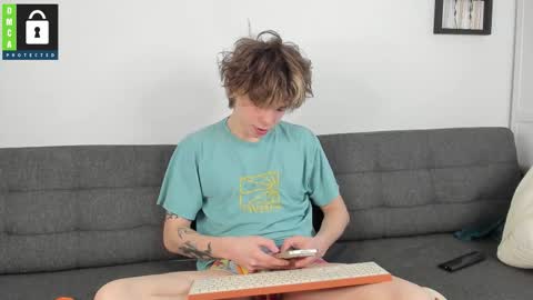 Snapshot of yen2025 chatting on March 11, 2026, 7:36 am Yen online show from March 11, 2026, 7:36 am