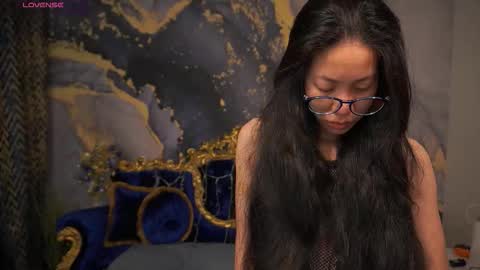 yennstar online show from March 21, 2026, 9:29 pm