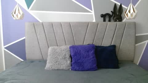 Yera  online show from November 24, 2025, 12:05 pm