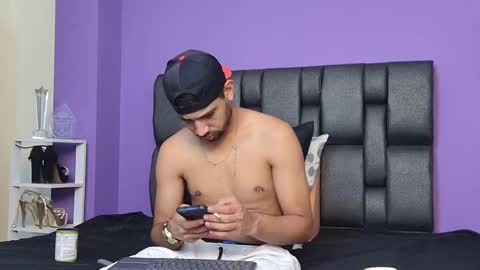 yerk_drom online show from October 6, 2025, 6:49 pm