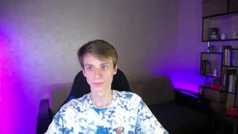 Eden online show from October 17, 2025, 8:33 pm