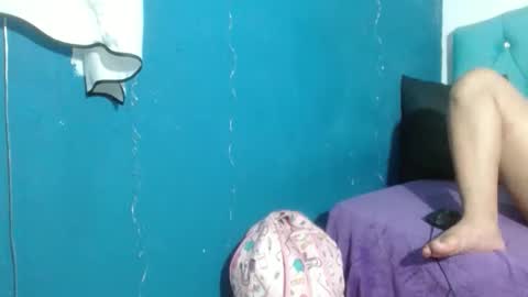 yesamin_stone18 online show from April 2, 2026, 12:14 pm