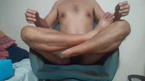 yeshuaaa999 online show from December 18, 2024, 3:47 am