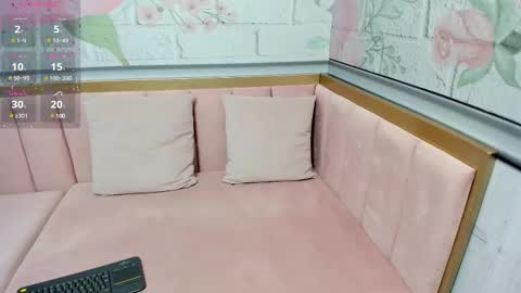 yess__daddy online show from February 13, 2025, 10:23 am