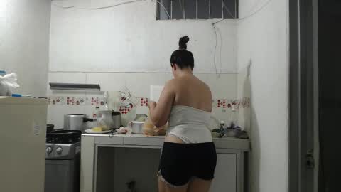 yessica and andres online show from October 24, 2025, 11:23 pm