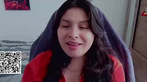 yessica_gomez01 online show from April 15, 2026, 7:54 pm