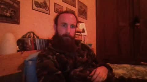 yeti_92 online show from February 11, 2025, 5:50 pm