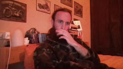 yeti_92 online show from February 20, 2025, 5:07 pm