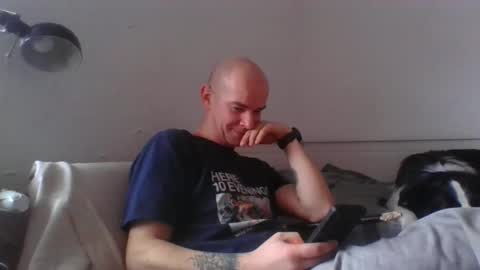 yewloo online show from February 1, 2026, 1:42 pm