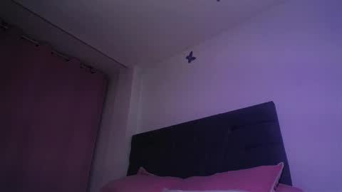 Yiny online show from September 13, 2025, 8:25 am