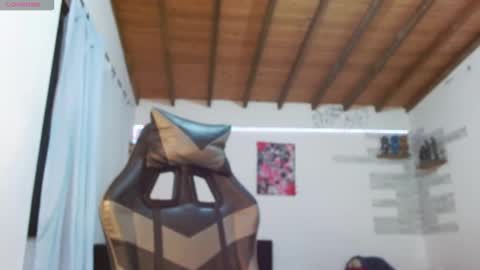 yio cohen  online show from November 25, 2025, 4:34 am