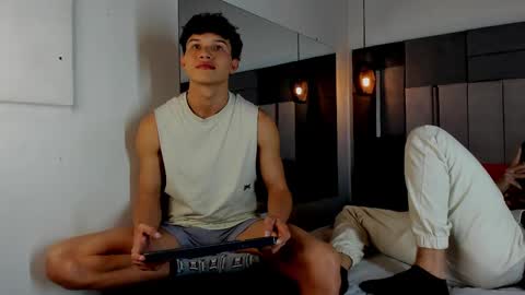 yizus_bonz online show from March 10, 2025, 12:18 am