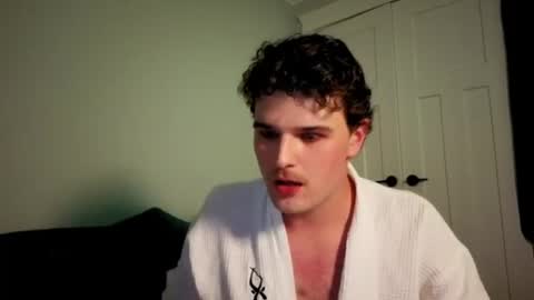 Snapshot of yngdesire1 chatting on July 2, 2026, 9:15 am yngdesire1 online show from July 2, 2026, 9:15 am