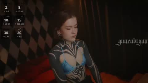 ynnenbrynn online show from July 17, 2026, 4:08 am
