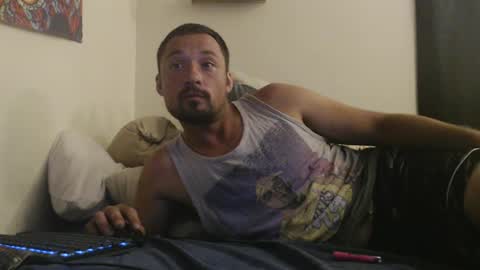 Snapshot of yobleez chatting on August 5, 2026, 2:14 am yobleez online show from August 5, 2026, 2:14 am